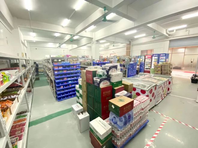 加码前置仓，传统日用品零售企业转型的“需要”还是“必要”？